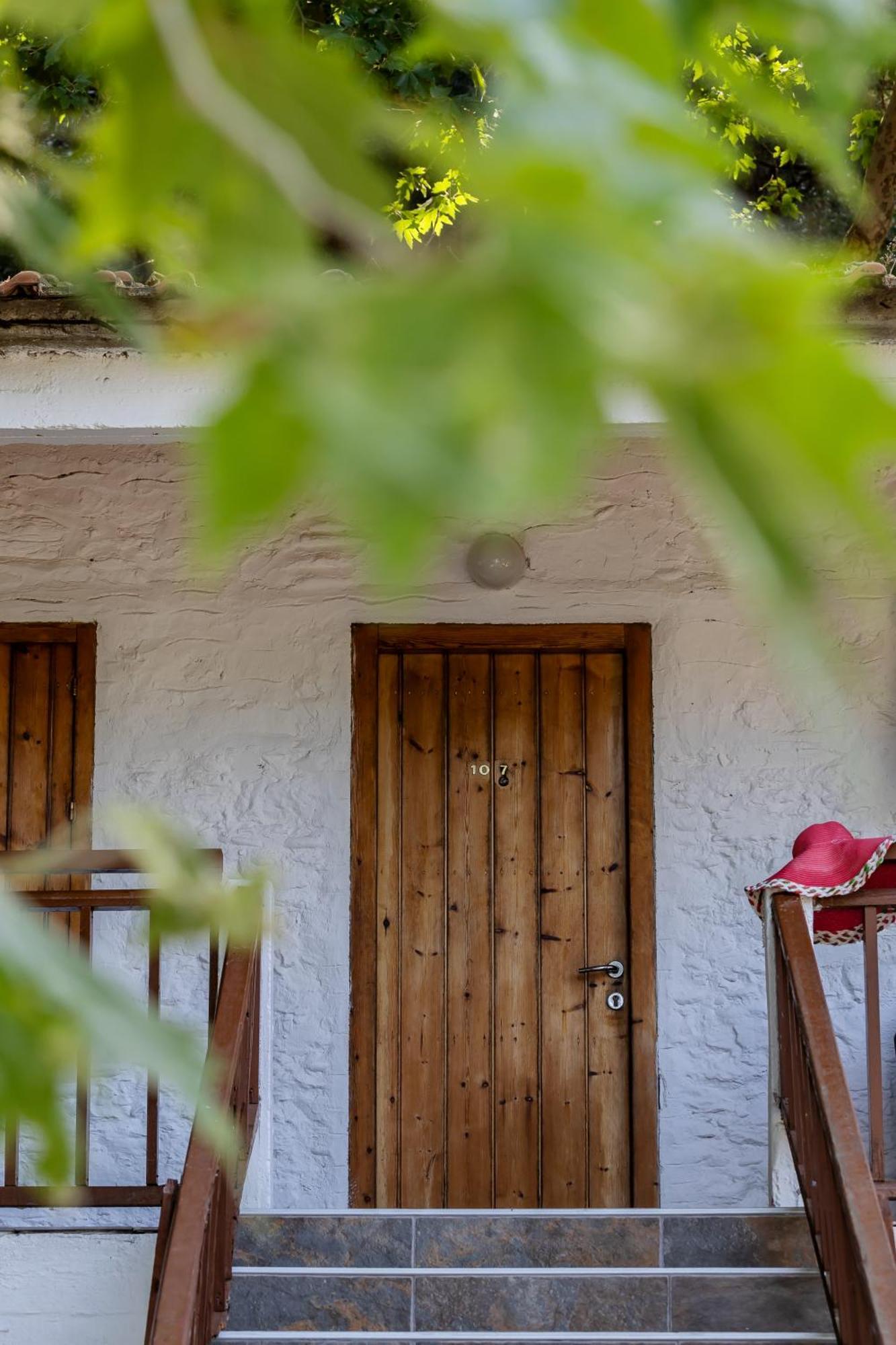 Hotel Kókkinon Nerón Kültér fotó